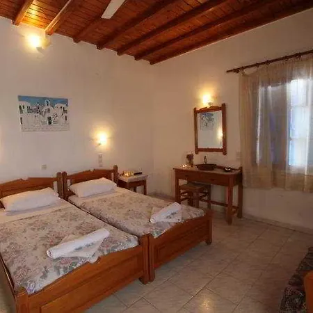 Apartment Avra