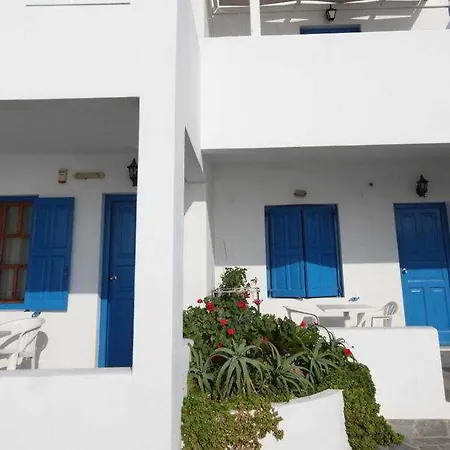 Avra Apartment Tourlos
